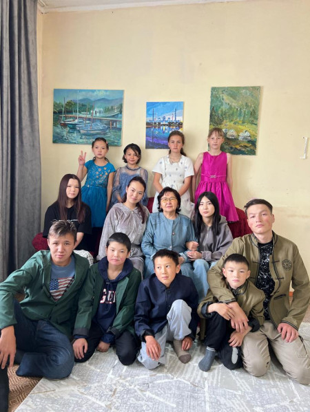 ОАО “Айыл Банк” поддержал семейный детский дом”Ирада”