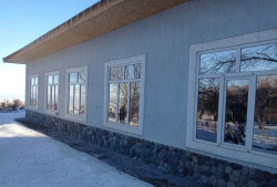 Кошара с чабанским домом