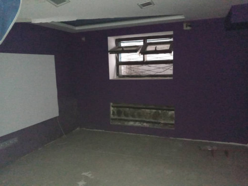 Нежилое помещение  (под компьютерный/интернет клуб)