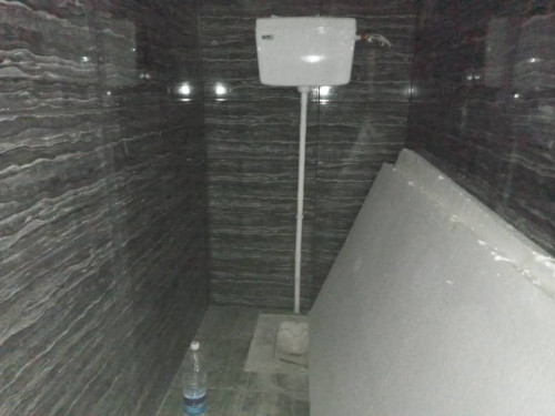 Нежилое помещение  (под компьютерный/интернет клуб)